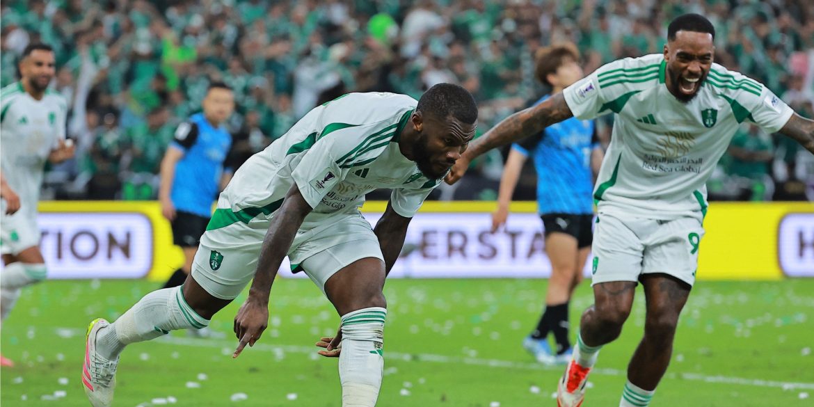 Leeds submit offer to sign ex-Barcelona star who earns £12m-a-year