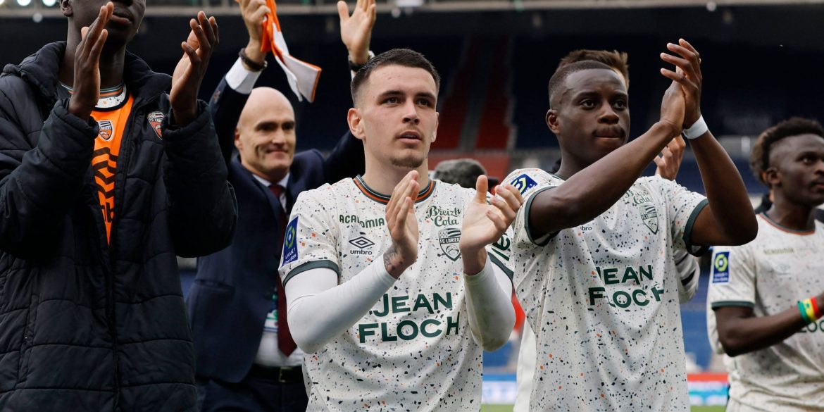 Agreement reached: How much Sunderland will pay to sign Enzo Le Fee