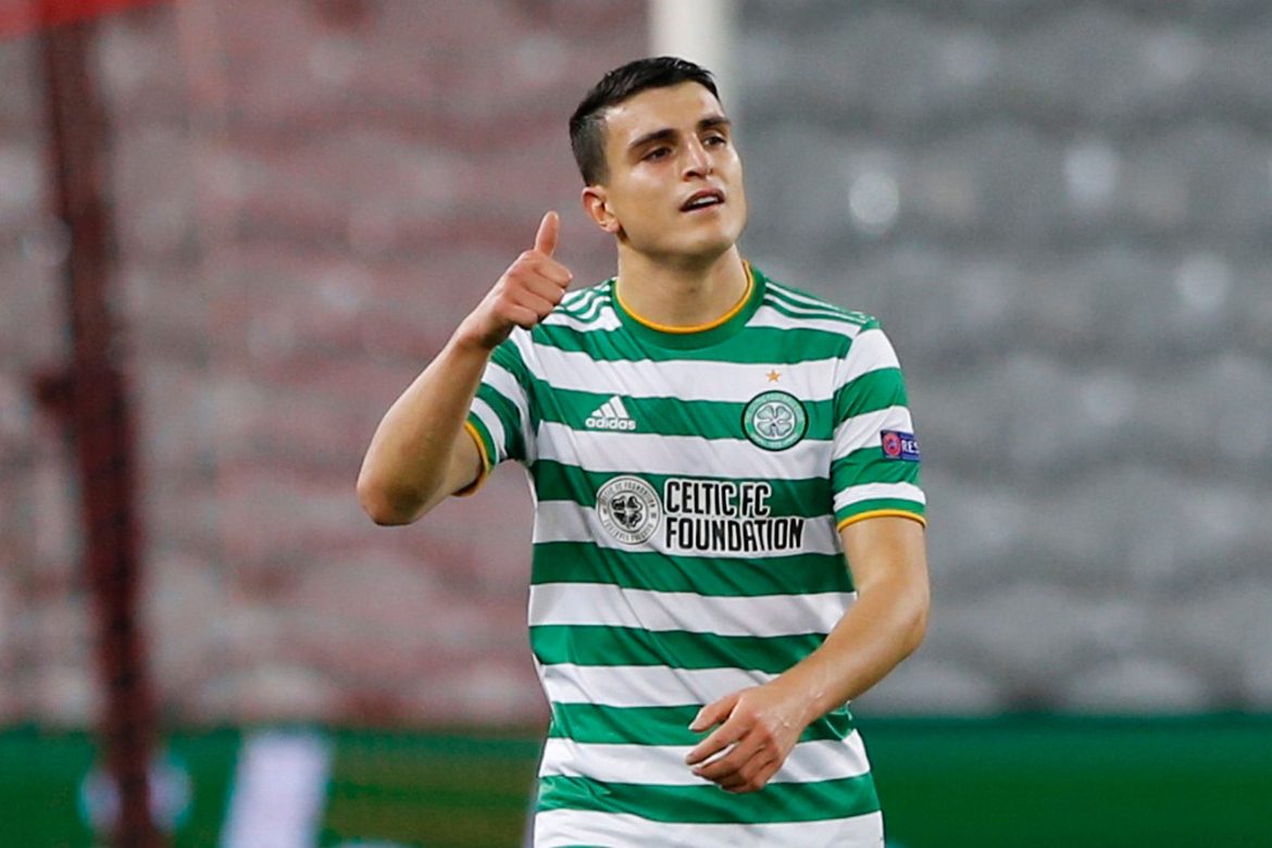 Celtic had a mare on Mohamed Elyounoussi