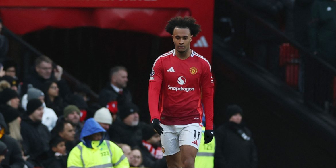 Man Utd in advanced talks to sign £54m "superstar" in Zirkzee swap deal